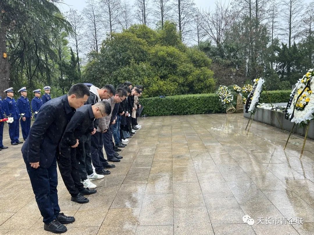 �쳤��������������ɨ��ʿ��԰�廳�����ȱ�